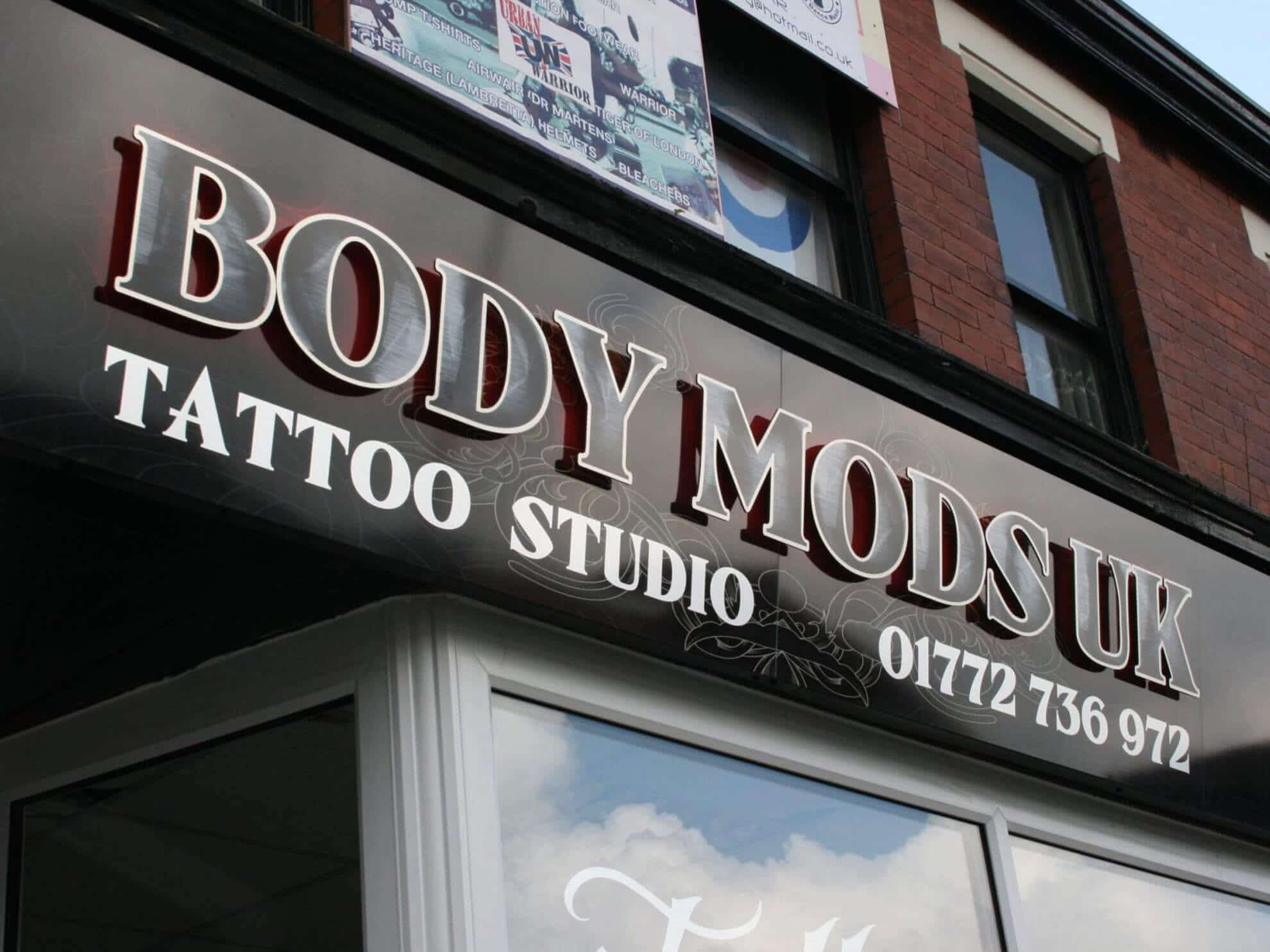 Body Mods UK sign - Stand off letters on flat panel and window graphics